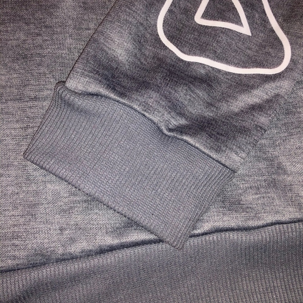 FILA hoodie - Picture 3 of 4